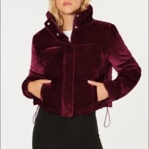 Juniors’ Cropped Velvet Puffer Jacket
